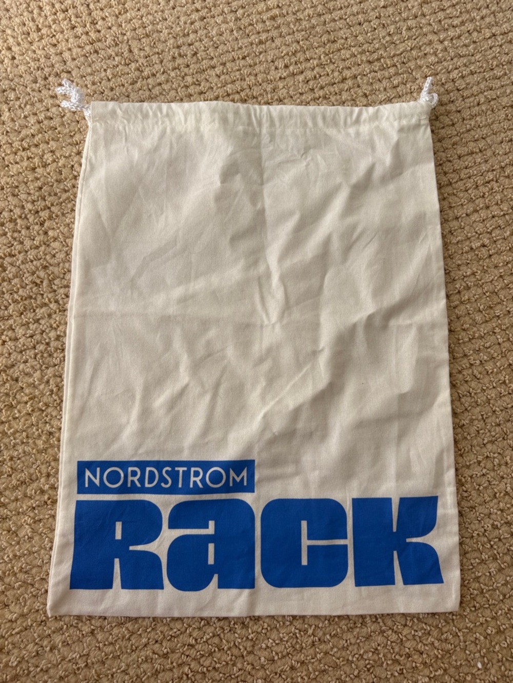 Nordstrom Rack Cream Drawstring Dust Bag with Blue Logo